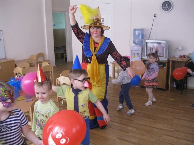 День смеха в детском саду, фото