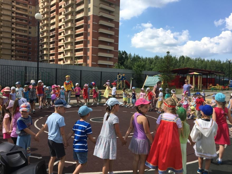 Праздник день независимости России в детском саду