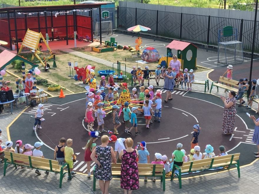 Праздник в детском саду посвященный дню России